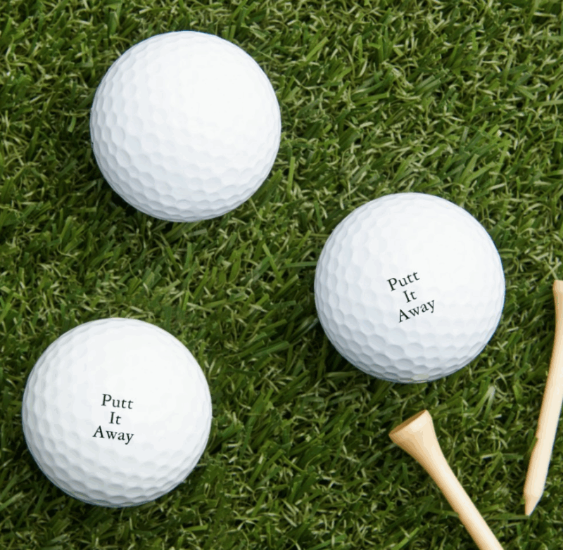 Putt It Away Golf Bal Set
